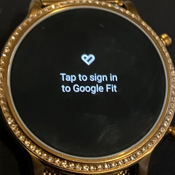 Gen 5 Fossil Julliana SmartWatch. Works well - Picture 4 of 8